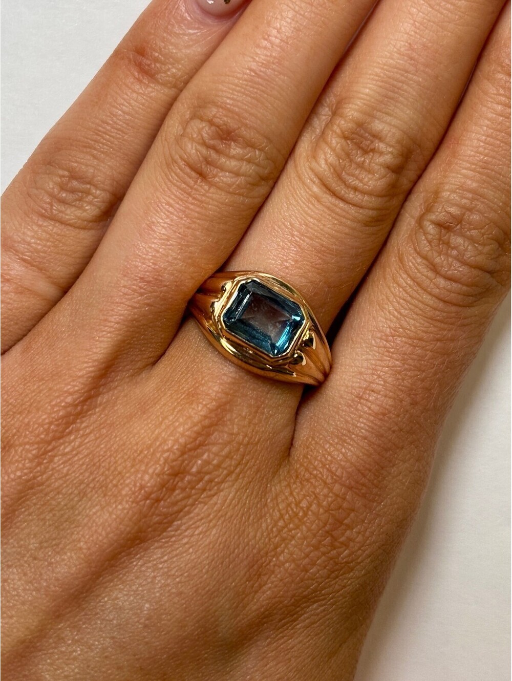14k Yellow Gold Topaz Ring